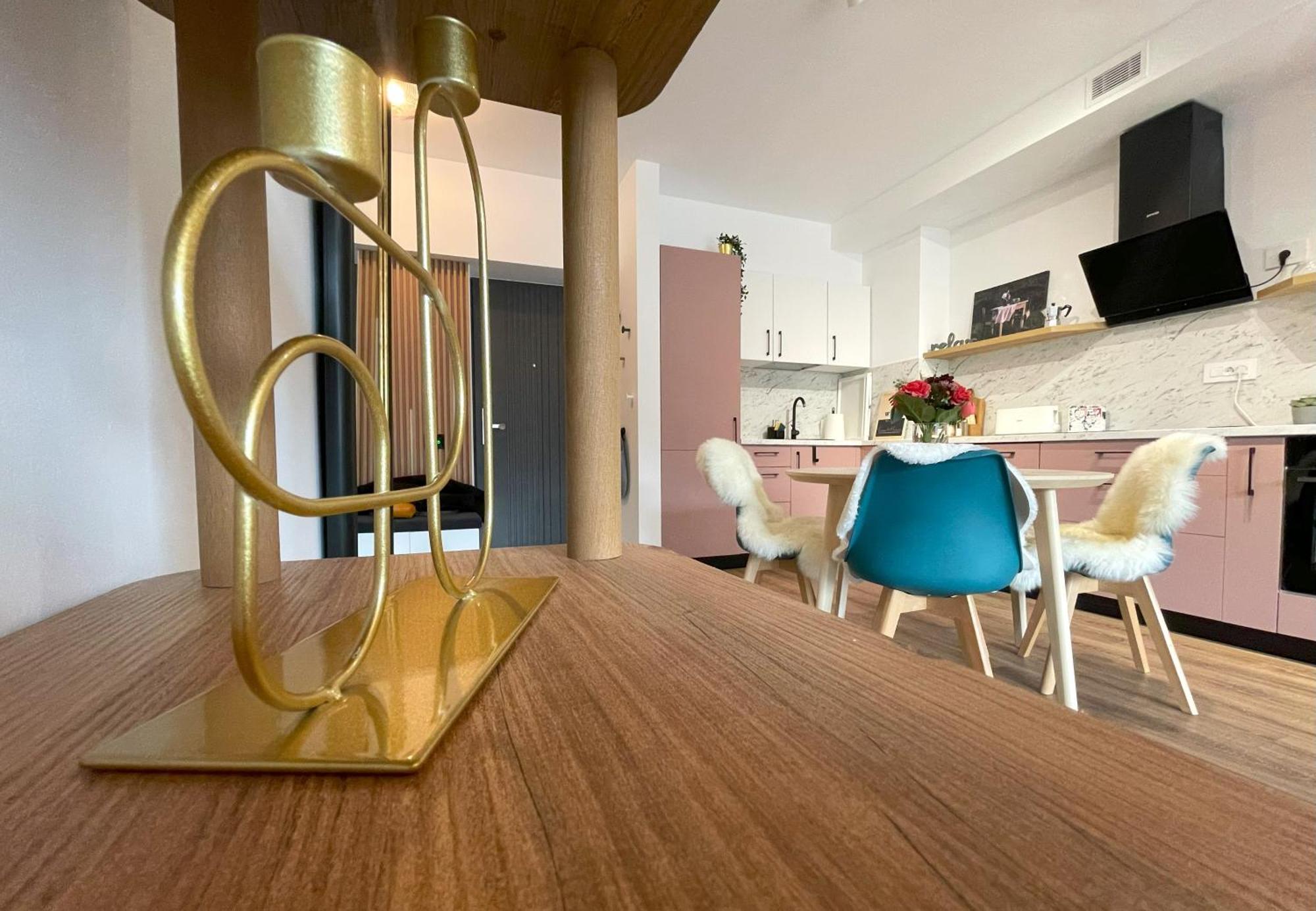 Rosewood Boutique Apartment Sinaia Exterior foto